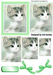 Cute Grey Kitten with Bows Pyramids