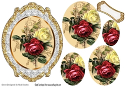 Pretty red/cream roses topper in glitter, wih oval pyramids