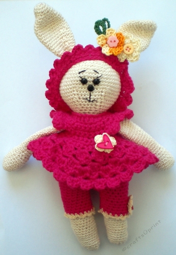 Amigurumi Bunny with Outfit - Girl