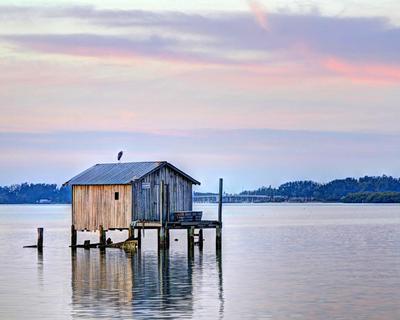 BG Life on the Water