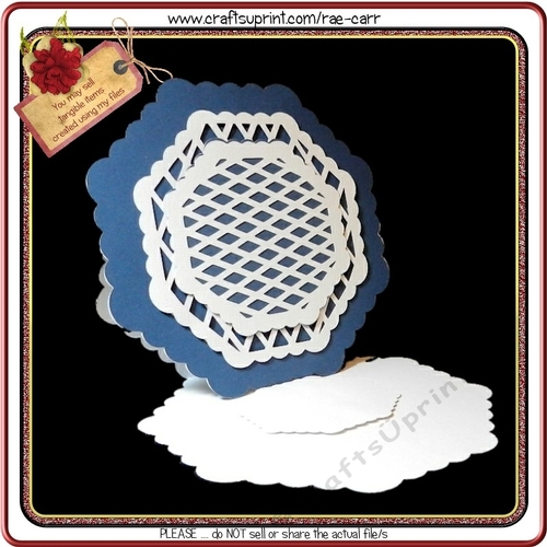 371 Lattice Scalloped Easel 