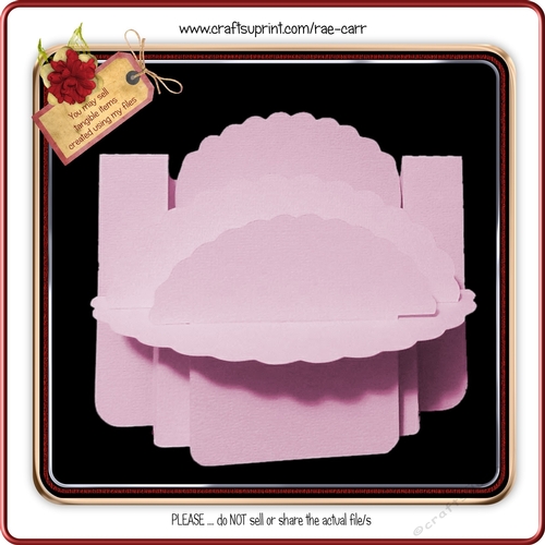 905 Scalloped Shelf Card 