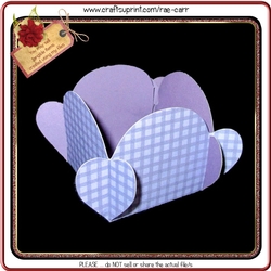 467 Heart Treat Basket