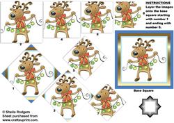 Reindeer with Lights Star Pyramid