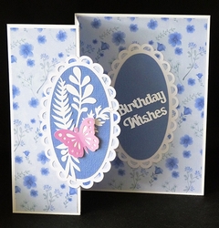 Scalloped Oval Foldback Card