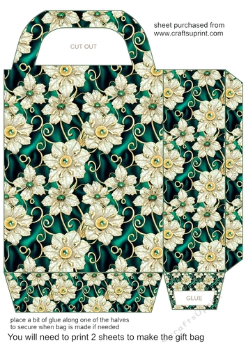 Emerald green and gold gift bag 1