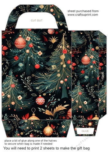 Traditional themed Christmas gift bag 13