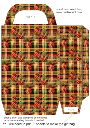 Red green and gold Christmas gift bag 16