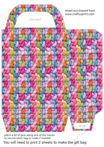 Knitted gift bag 10