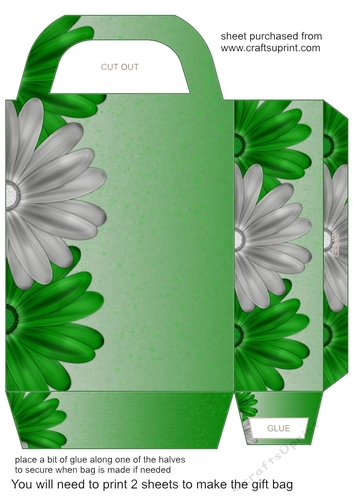 Red and green Christmas sparkle gift bag 6