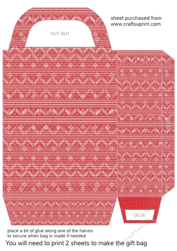 Pink Christmas themed gift bag 3