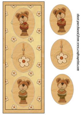 Light Cream Floral Bear Card Front 2