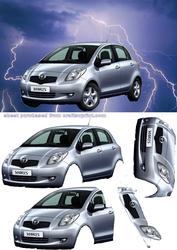 Toyota Yaris Decoupage