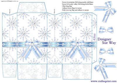 Snowflakes, Bows and Pearls Pinch Bag