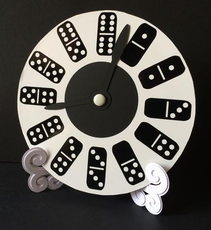 Dominoes Clock Face for Cd's / 45's / Lp's