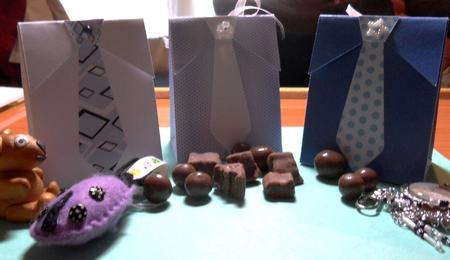 Shirt And Tie Style Gift Bags Ideal For Fathers Day