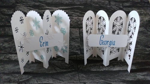 Snowflake Design Folding Screen Shaped Cards X 2 Fil