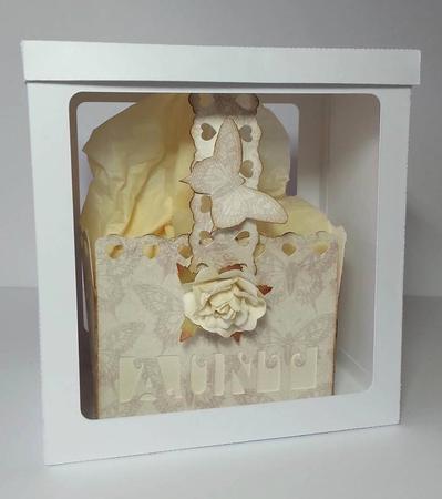 Aunt Basket - Includes A Gift Box