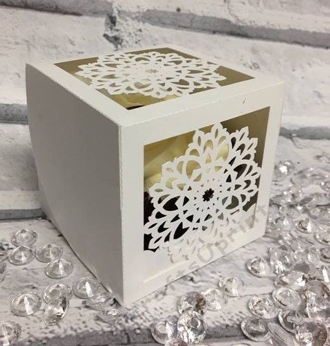 Cupcake Snowflake Box - all in one box Christmas Weddings 