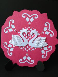 Round Card Template With Central Lattice Feature