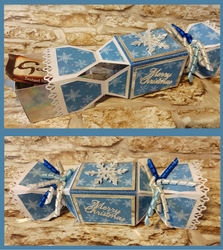 Cracker with a hidden inner box - Snowflake themed