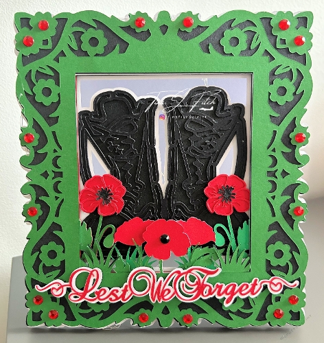 Lest we Forget Luminaire Card TF0759, All Formats