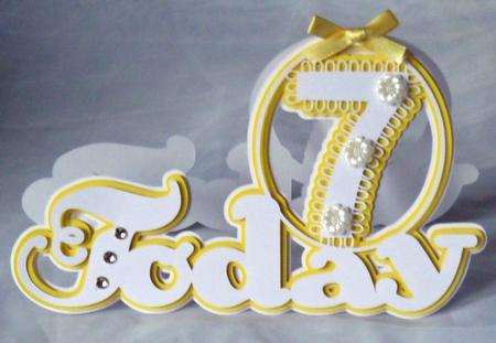 Scalloped Layered 7 Today Card