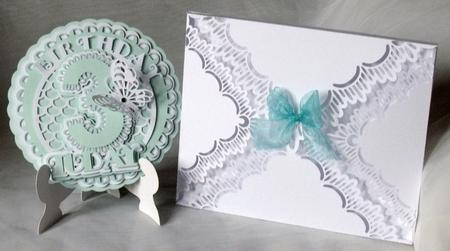 Scalloped 3rd Birthday Plate Stand & Box