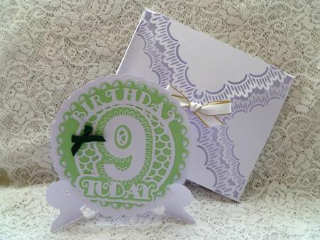 Scalloped 9th Birthday Plate Stand & Box