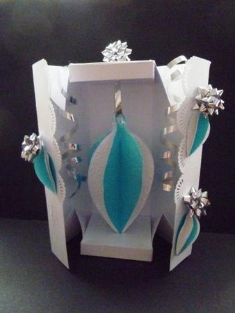 Christmas 3D Bauble & Fancy Box