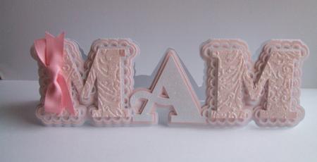 Scalloped Layered Mam Card
