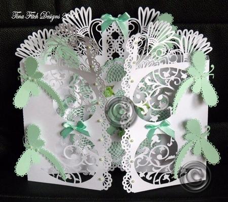 Dragonfly Doily Door Card