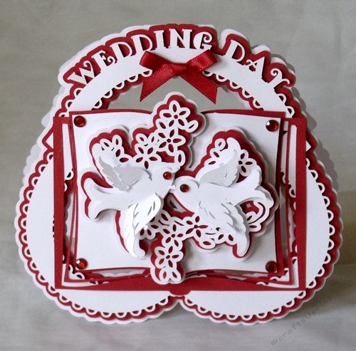 Double Horseshoe Layered Card, All formats