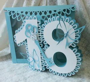 3D Scalloped 18th Keepsake & Box - craftrobo/cameo