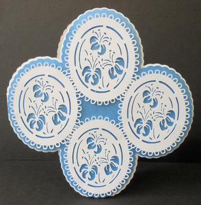 Scalloped Layered Floral Ring Card