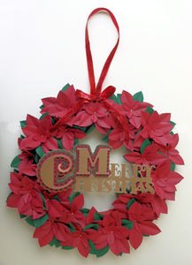 Scalloped Layered Christmas Wreath