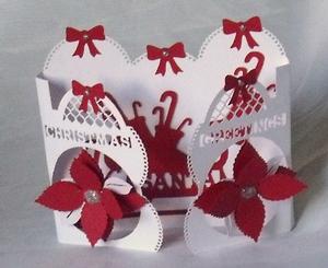Poinsettia Door Card