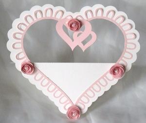 Scalloped Heart Photo Frame & Stand