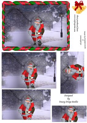 Santa's on His Way -  Pyramid