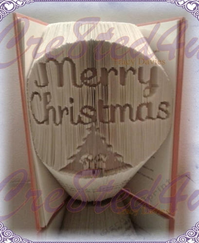 Merry Christmas and tree in circle combi pattern with free combination fold tutorial