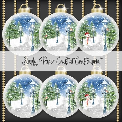 Snowy Park Walk Bauble
