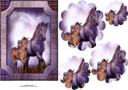 Moonlight Friends with Flower Shape Pyramage