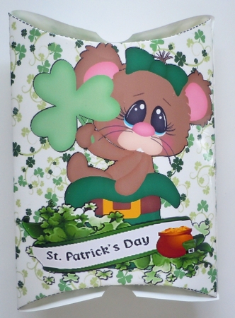 CLOVER ST. PATRICK MOUSE PILLOW BOX by Sharon Wilson