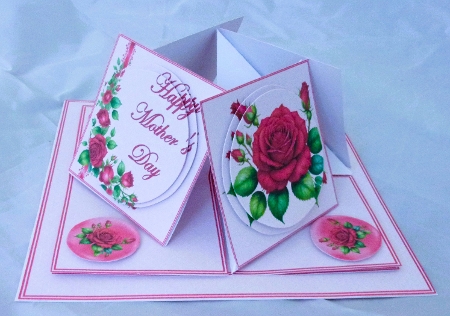 Red Roses Floral Corners & Borders by Shirley Thompson