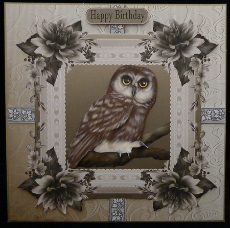 Mini Kit The Owl 7 x 7 by Irene Woods