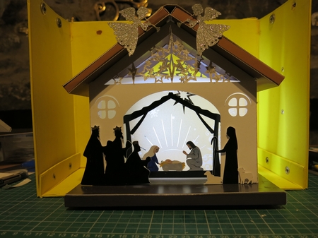 3D Nativity Barn with rear access flap to add battery powered lighting by Glenys Linehan