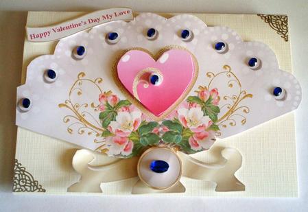 Hearts & Pearls Valentine's Fan & Stand by Amanda Jackson