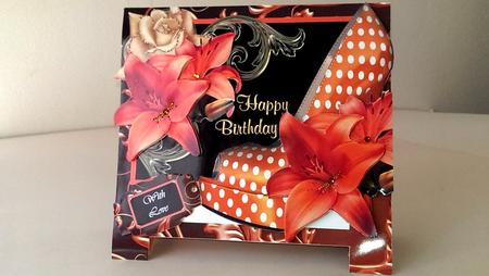 Bright & Bold Easel by Amandah Allen