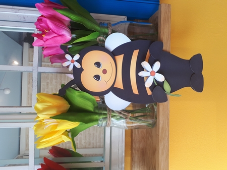 3D on the Shelf Card Kit - Buzz Bumble Bee by Andrea McGill