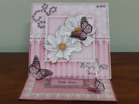 3D Easel Card Mini Kit - A Touch of Elegance - Flowers, Lace, Butterflies & Pearls by Anette De Villiers